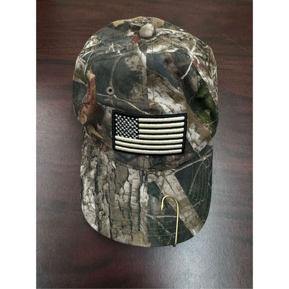 Camouflage American Flag Hat with Adjustable Back - Picture 1 of 5